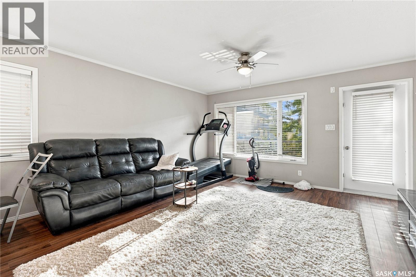 #202 110 Shillington CRESCENT - Image 11