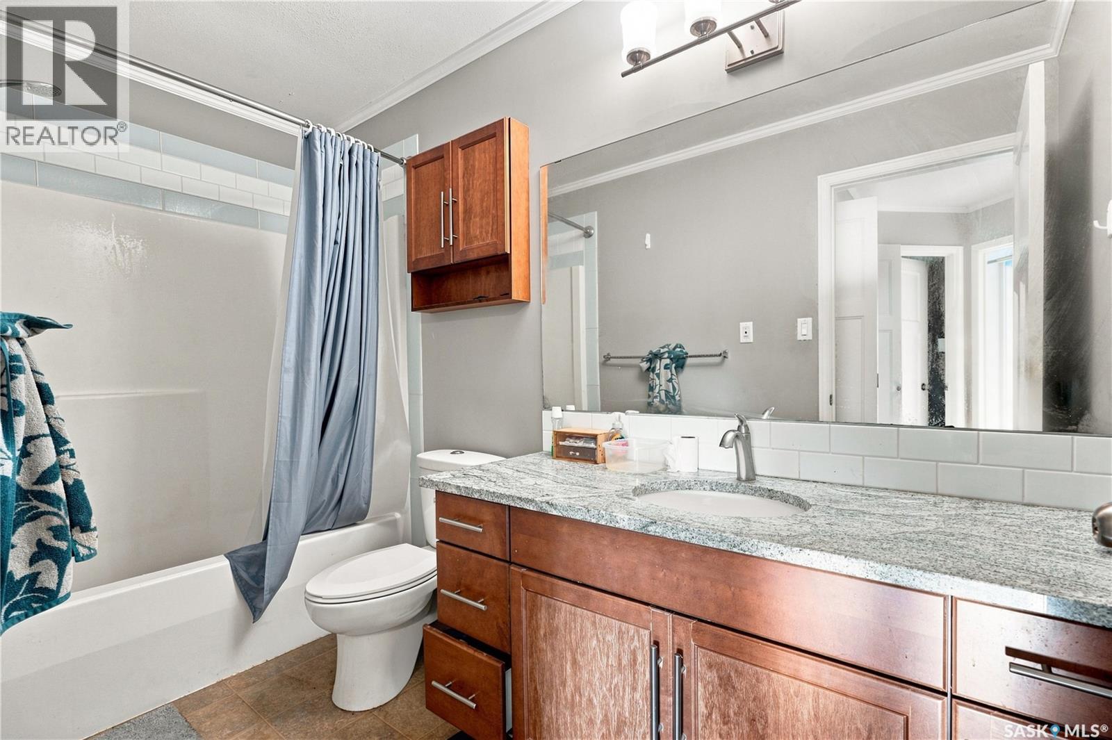 #202 110 Shillington CRESCENT - 26