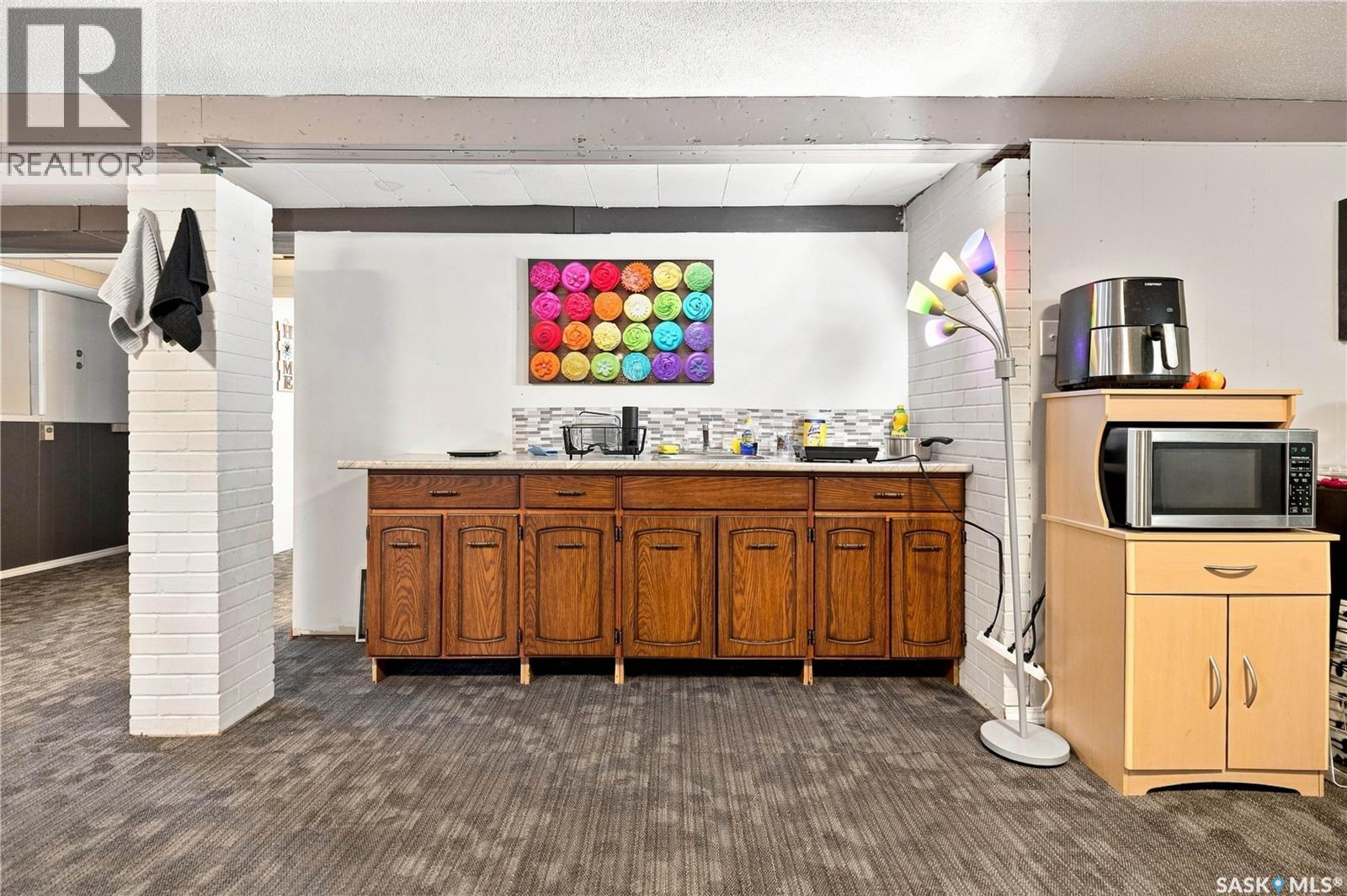 1312 King CRESCENT - 29