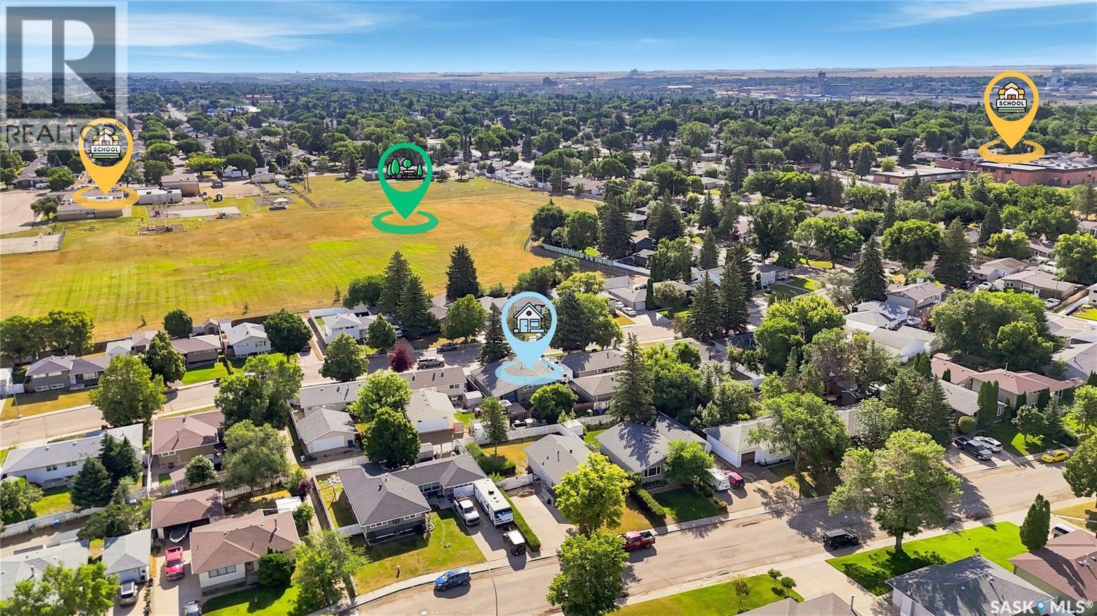 1312 King CRESCENT - 49