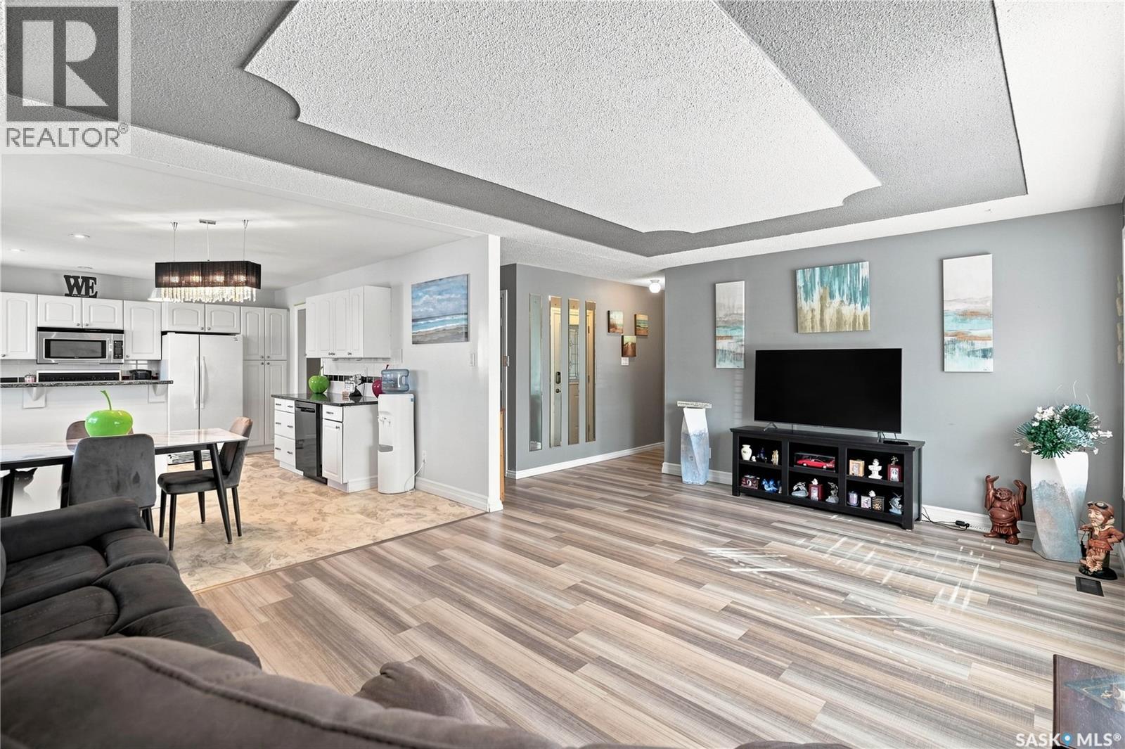 1312 King CRESCENT - Image 7