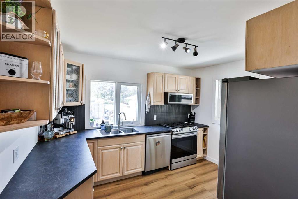 1009 6 Avenue N - Image 8
