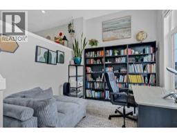 162 Chinook Gate Boulevard SW - photo 3