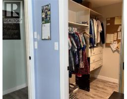 3pc Ensuite bath - 2034 Saddleview Avenue, Lumby, BC V0E2G0 Photo 10