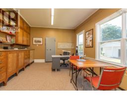 53 Park Street, Yarmouth, NS B5A2A9 Photo 34