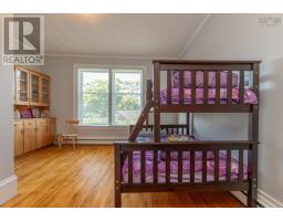 53 Park Street, Yarmouth, NS B5A2A9 Photo 41