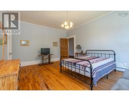 53 Park Street, Yarmouth, NS B5A2A9 Photo 45