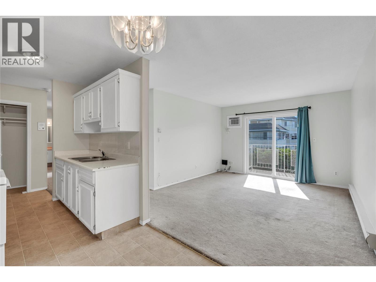 198 ROY Avenue Unit# 208, Penticton