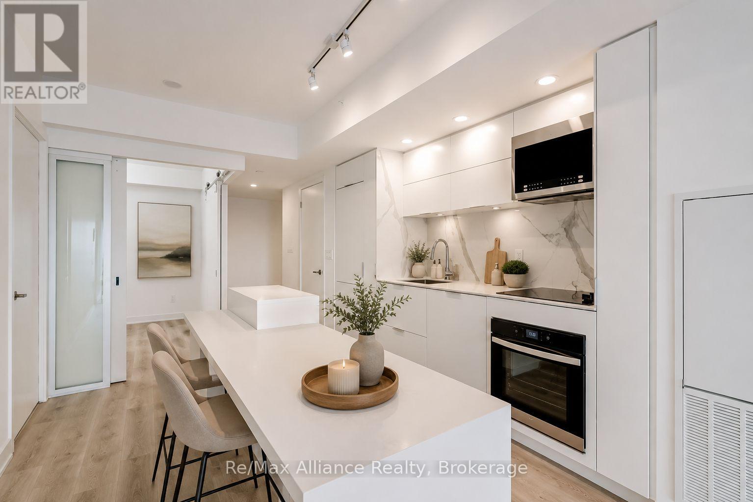 #309 370 MARTHA STREET - 11