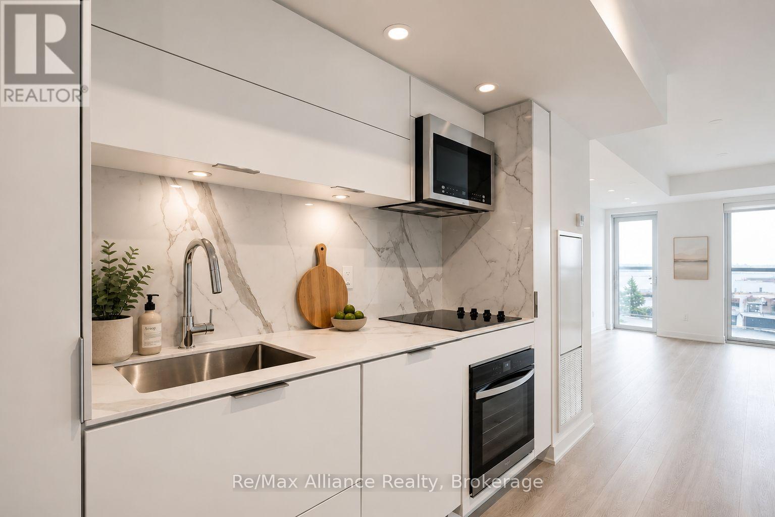 #309 370 MARTHA STREET - 14