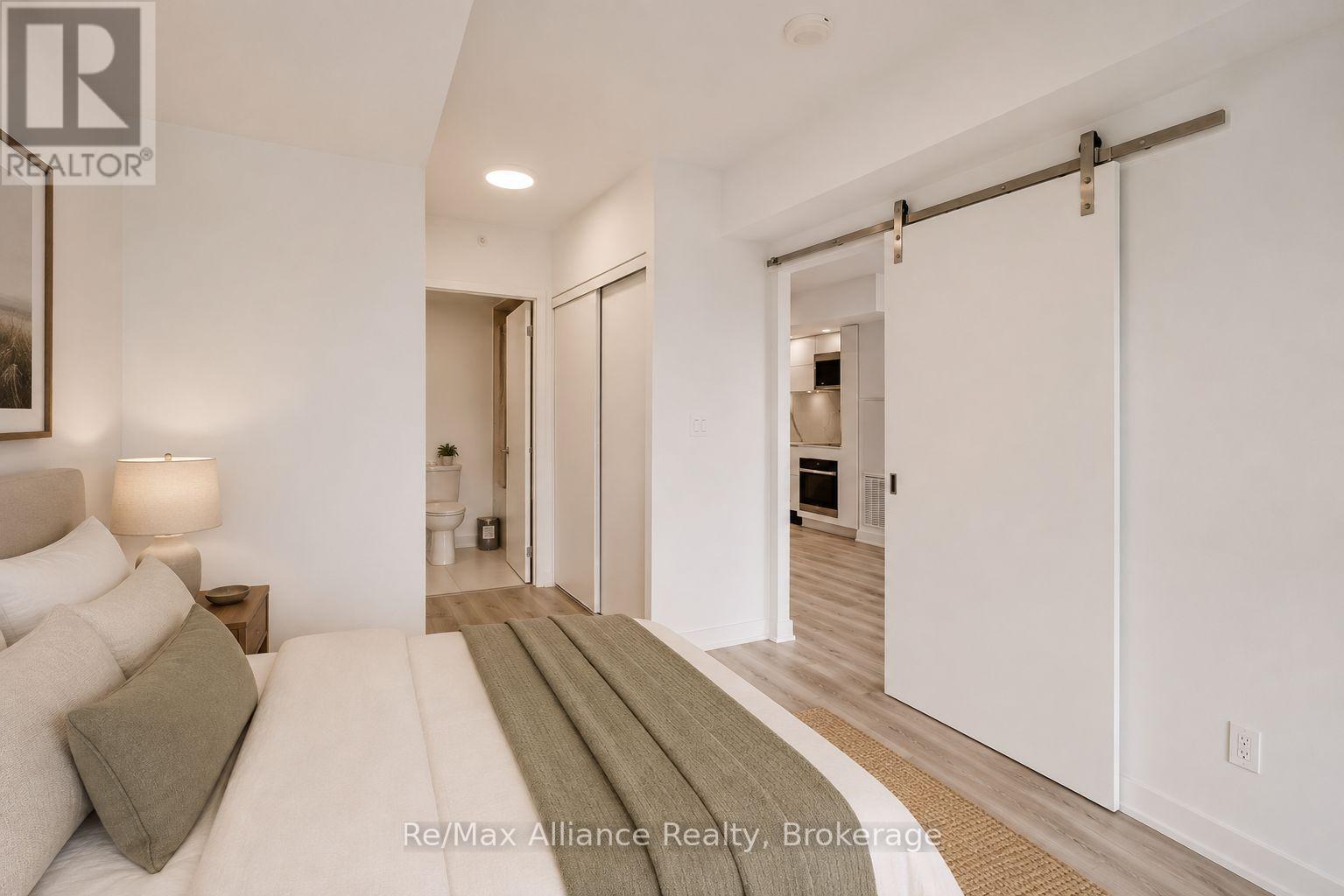 #309 370 MARTHA STREET - 26