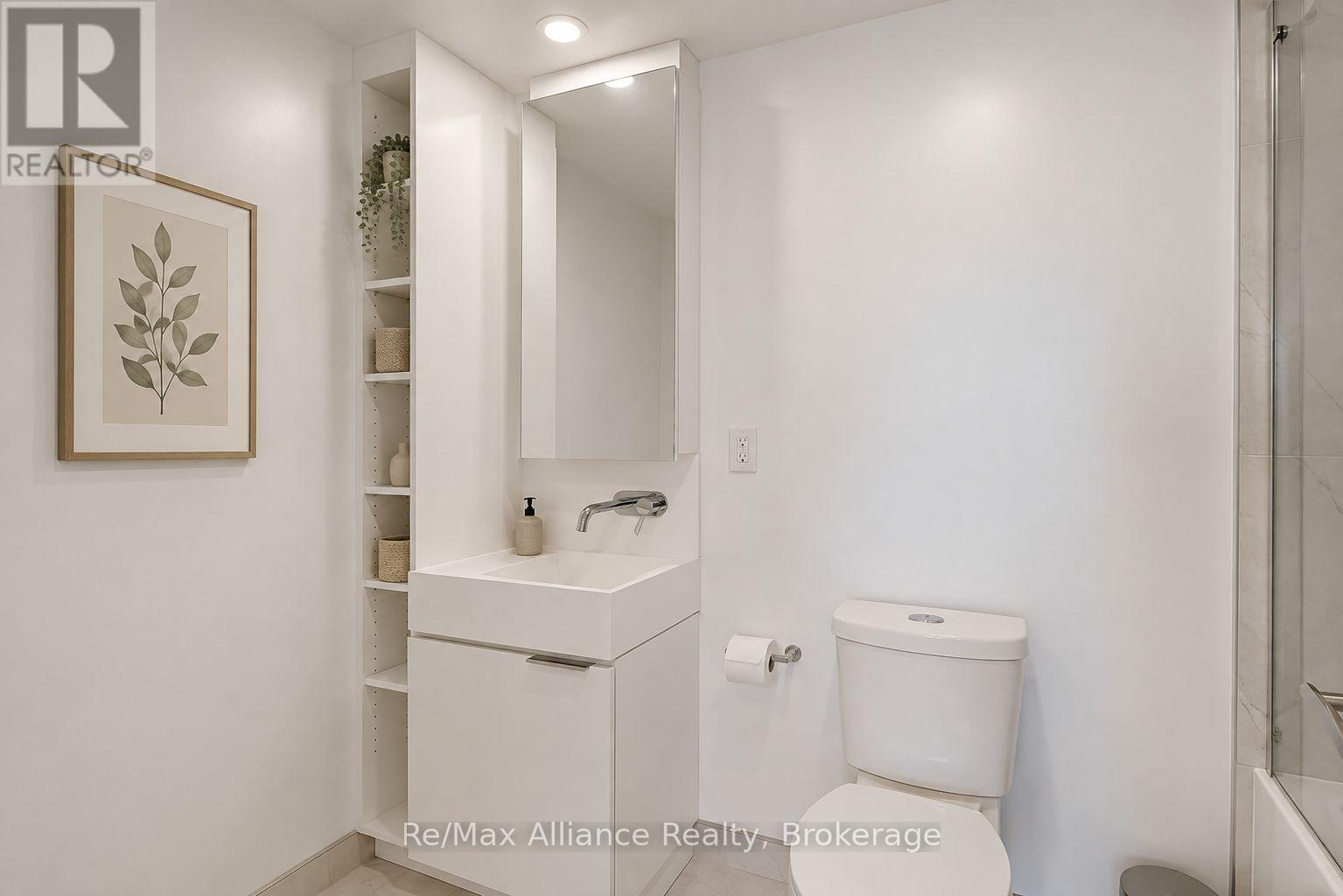 #309 370 MARTHA STREET - 27