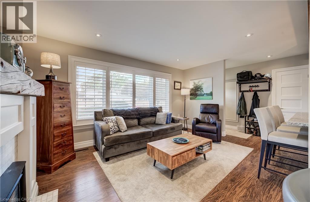 21 LOMA Drive - 9