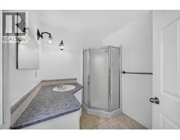 1255 Valley View Drive, Sparwood, BC V0B2G2 Photo 23