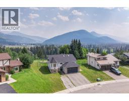 1255 Valley View Drive, Sparwood, BC V0B2G2 Photo 65