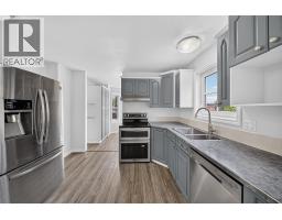 3pc Bathroom - 1255 Valley View Drive, Sparwood, BC V0B2G2 Photo 6