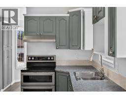 Storage - 1255 Valley View Drive, Sparwood, BC V0B2G2 Photo 8