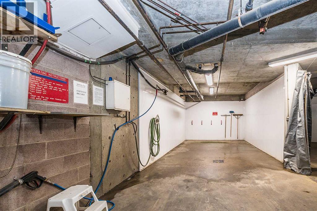 Listing photo – 107, 4805 45 Street, Red Deer
