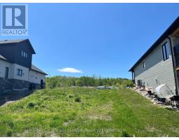 637 Aberdeen Boulevard, Midland, ON L4R5N9 Photo 7