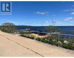 637 Aberdeen Boulevard, Midland, ON L4R5N9 Photo 9
