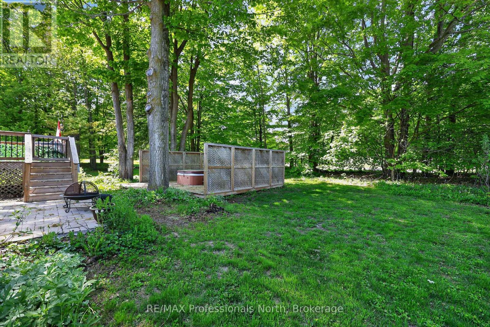 48 FAIRWAY CRESCENT - Image 26