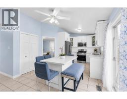 Family room - 172 Alderlea Avenue, Mount Hope, ON L0R1W0 Photo 16