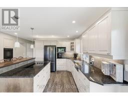 324 David Winkler Parkway, West Grey, ON N0G2M0 Photo 10