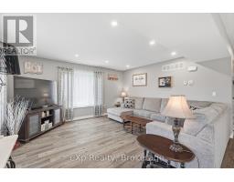 324 David Winkler Parkway, West Grey, ON N0G2M0 Photo 14