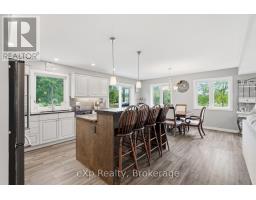 324 David Winkler Parkway, West Grey, ON N0G2M0 Photo 8