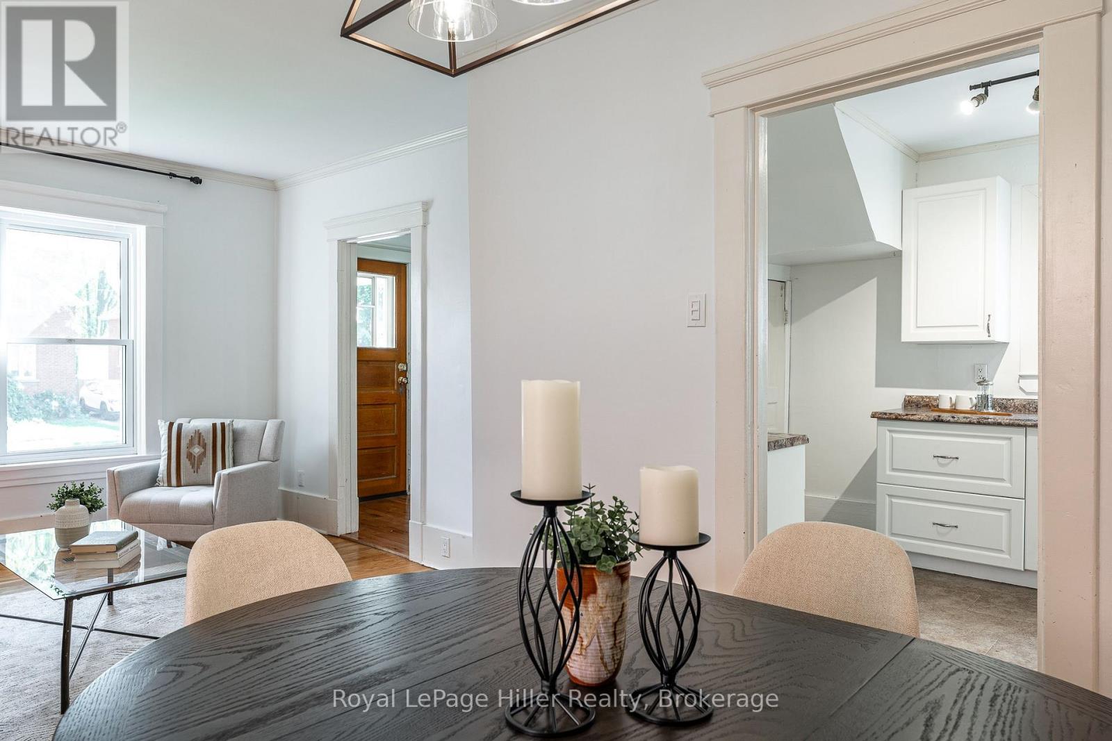 96 MCNAB STREET - 15