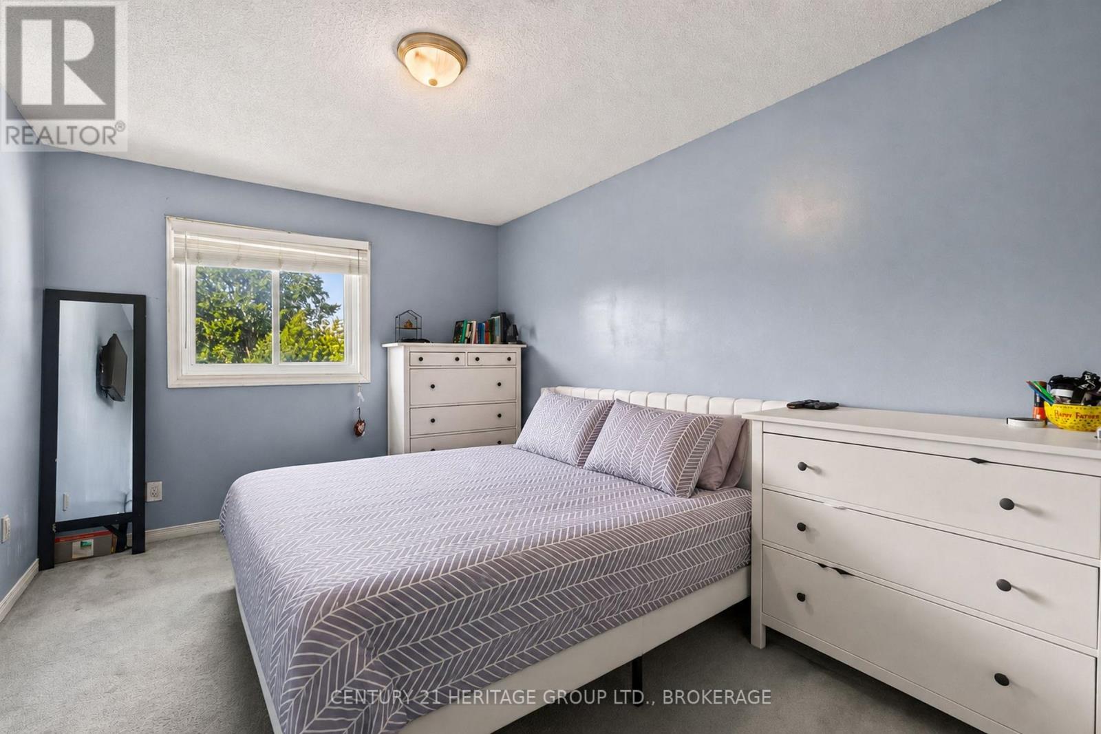 944 WARBURTON CRESCENT - 20