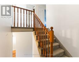 944 Warburton Crescent, Kingston, ON K7M8L1 Photo 13