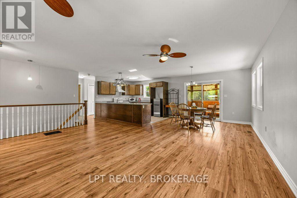 131 LEISURE POINT ROAD - 7