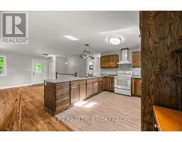 131 Leisure Point Road, Rideau Lakes, ON K0G1X0 Photo 11