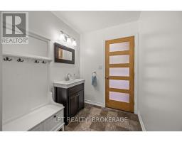 131 Leisure Point Road, Rideau Lakes, ON K0G1X0 Photo 18