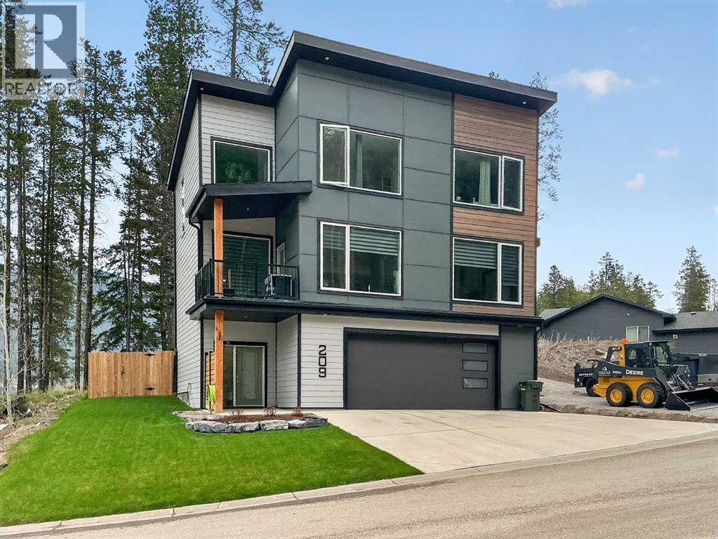 209 Southmore Place - Image 3