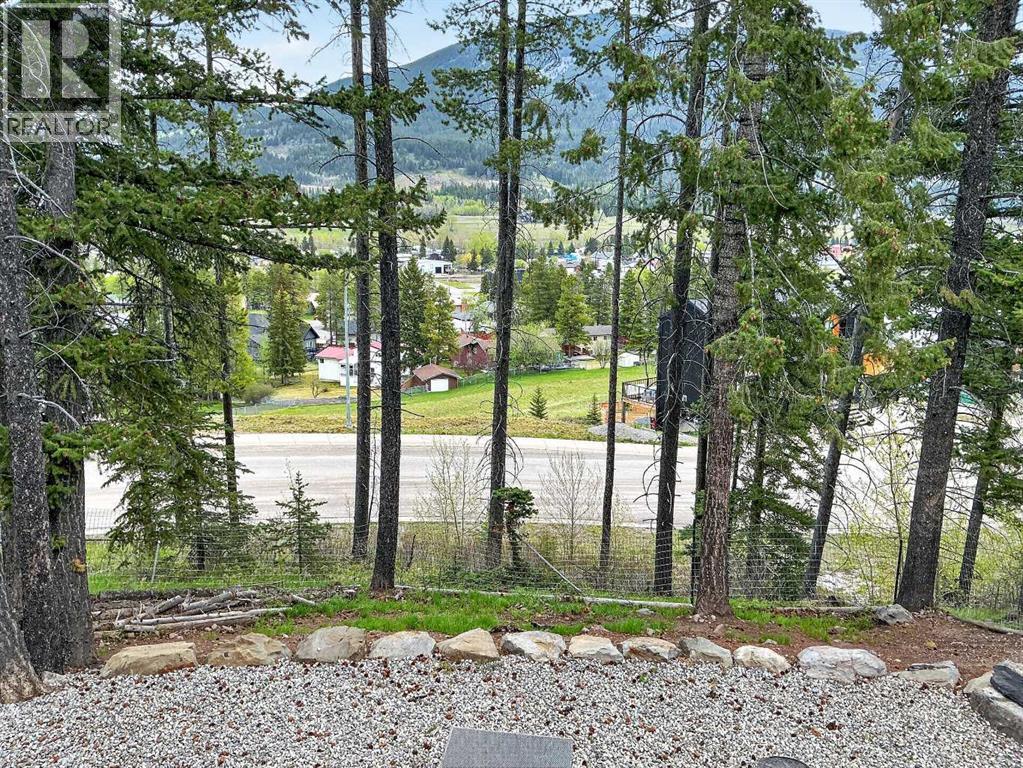 209 Southmore Place - Image 8