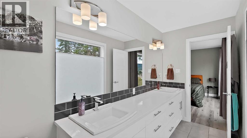 209 Southmore Place - Image 34