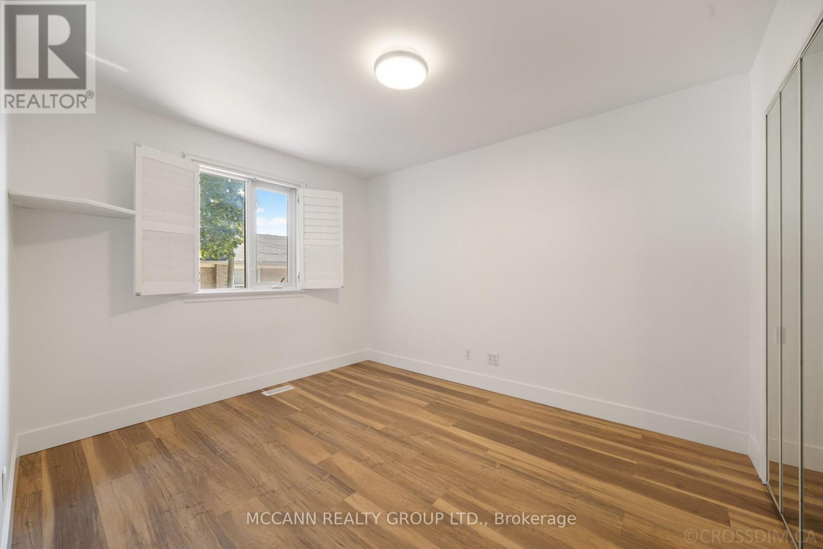 17 BARLOW ROAD E - 13