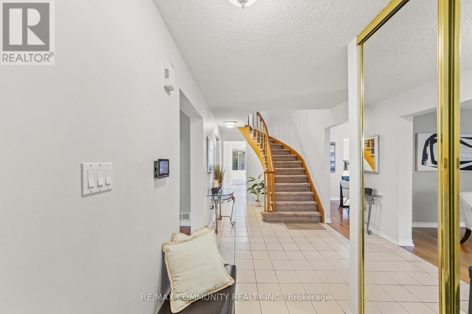 5 PLOWMAN DRIVE - 2