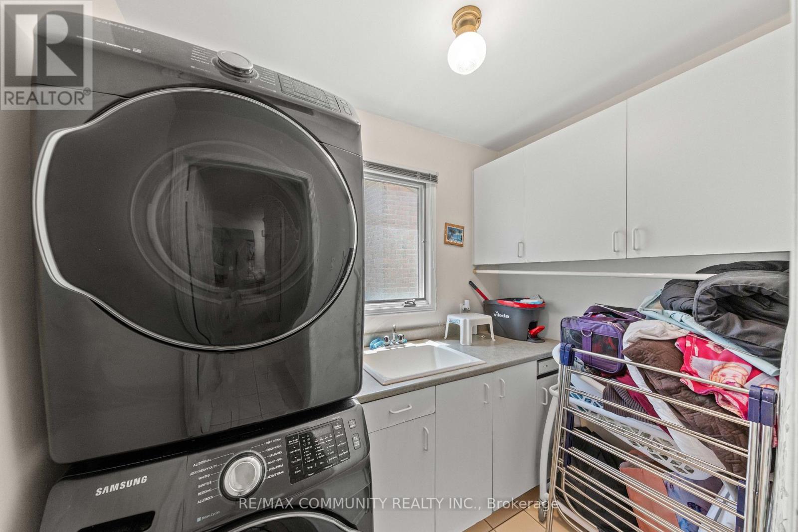 5 PLOWMAN DRIVE - 30