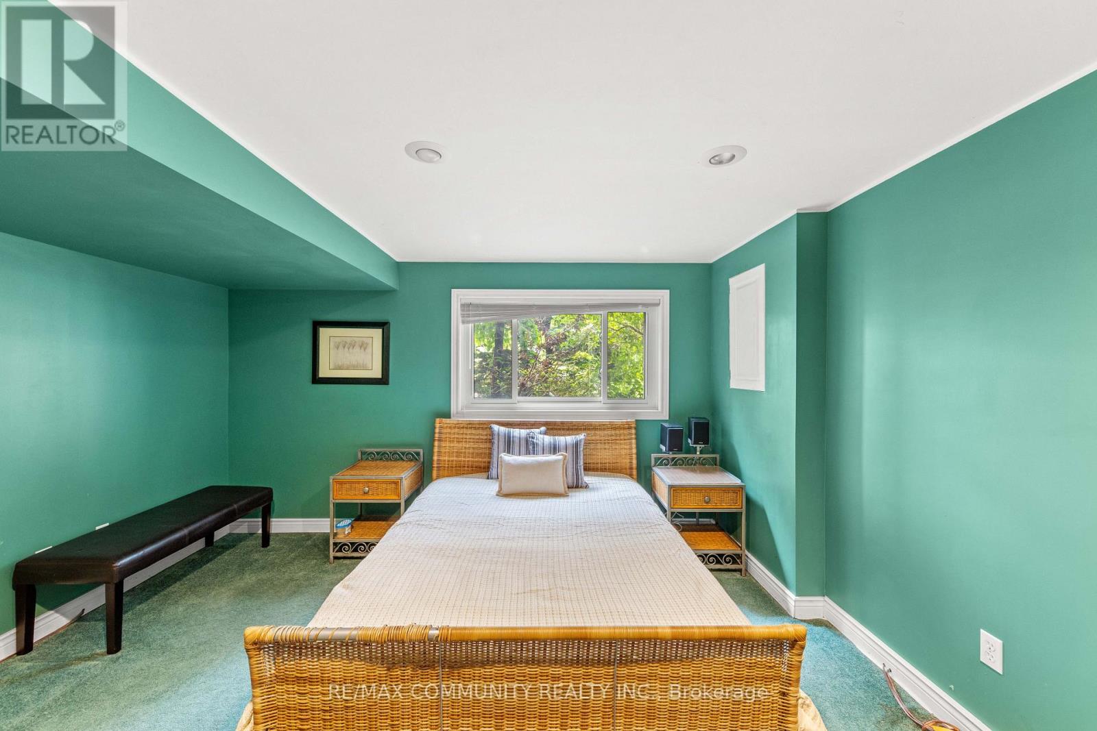 5 PLOWMAN DRIVE - Image 32