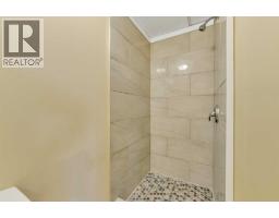 4030 51a Street, Red Deer, AB T4N2B3 Photo 22