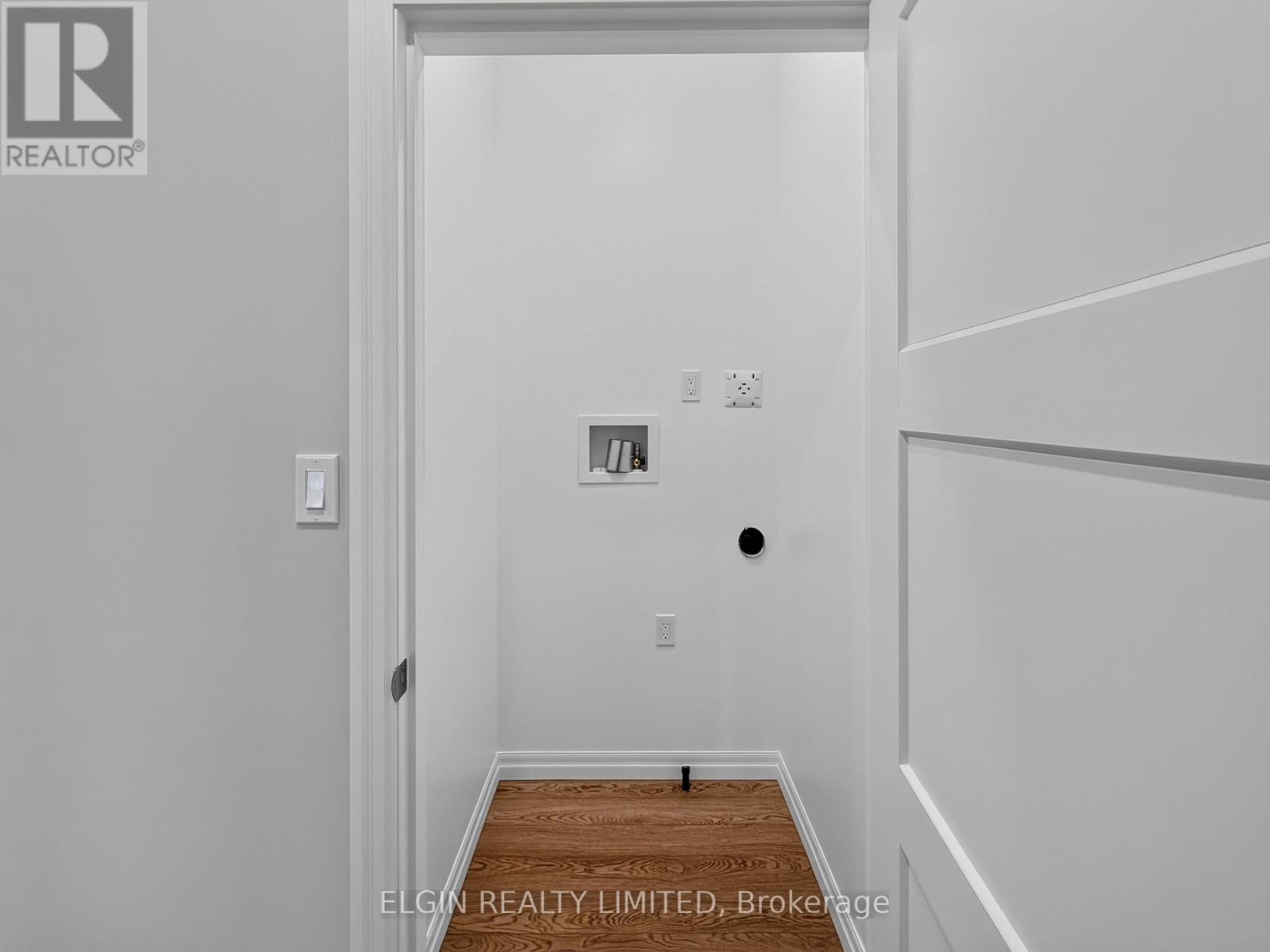 6 THOMAS COURT - Image 8