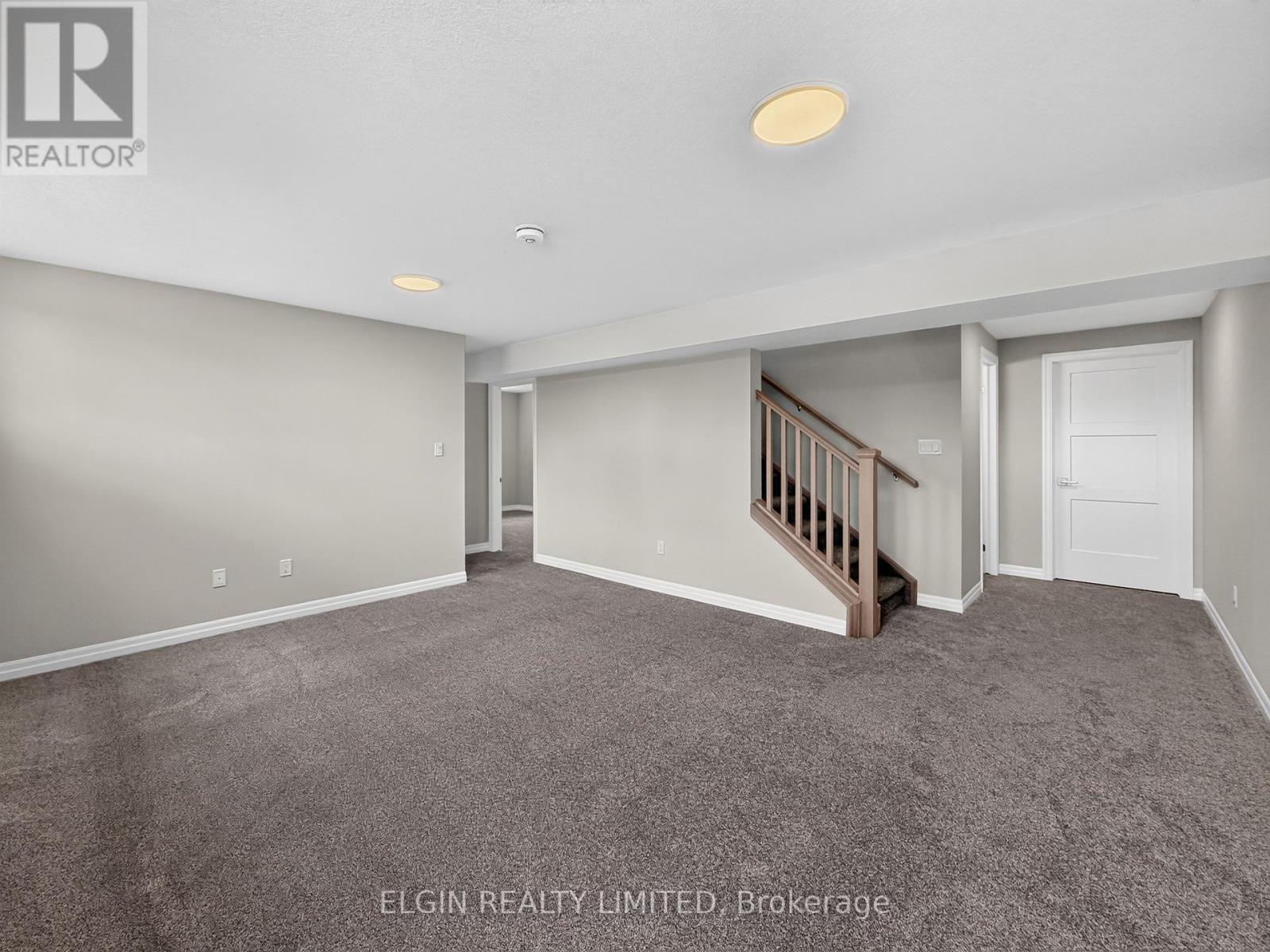8 THOMAS COURT - Image 23