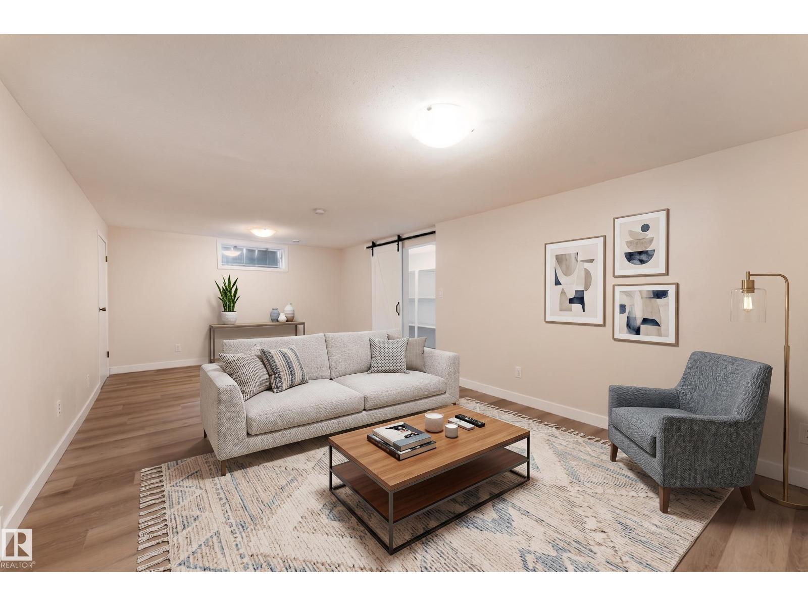 10415 39A AV NW - 35