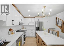 300 Edgehill Drive NW - photo 15