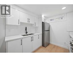 300 Edgehill Drive NW - photo 38