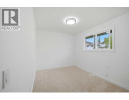 300 Edgehill Drive NW - photo 27