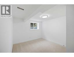 300 Edgehill Drive NW - photo 40